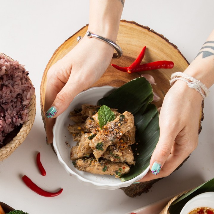 11 ไก่ย่างน้ำตก-1