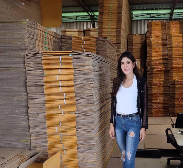 พิมพ์ มาลีกล่องลูกฟูก