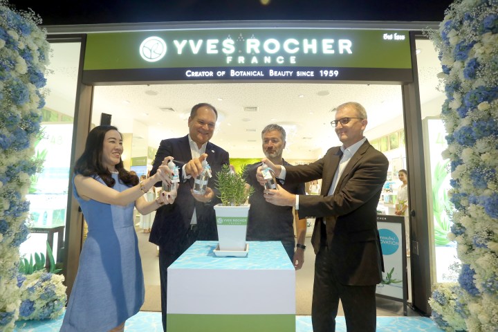 มร. บรีส โรเช, ศันสนา จิราธิวัฒน์, มร. เอียน ลองเด้น