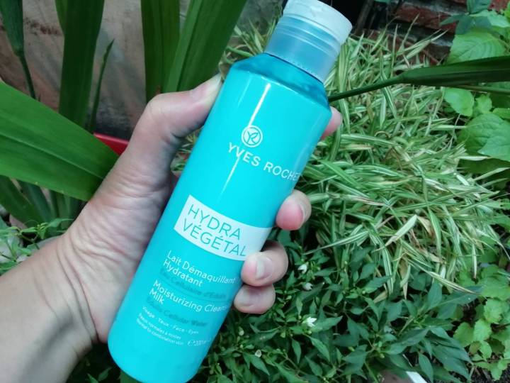 yves rocher cleansing milk